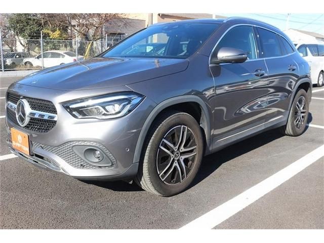 MERCEDES BENZ MERCEDES BENZ GLA class 2020