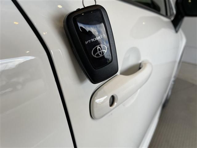 TOYOTA COROLLA TOURING HYBRID 2022