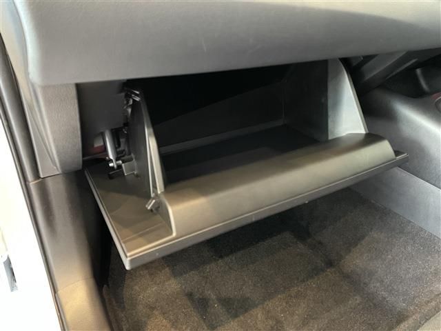 TOYOTA COROLLA TOURING HYBRID 2022