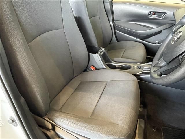 TOYOTA COROLLA TOURING HYBRID 2022