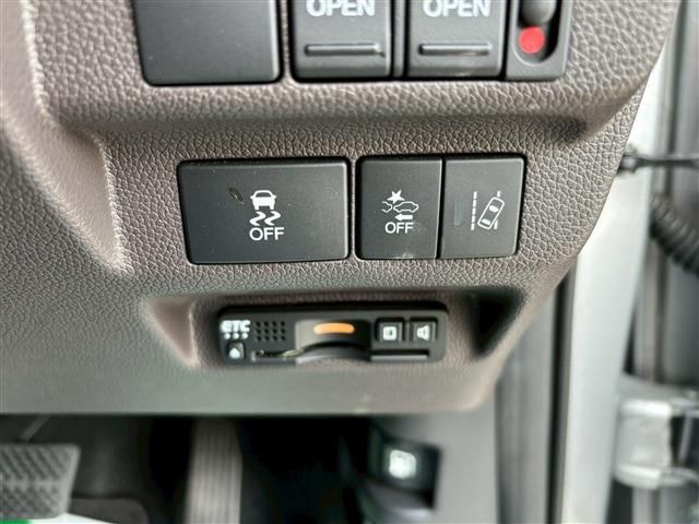 HONDA FREED HYBRID 2020