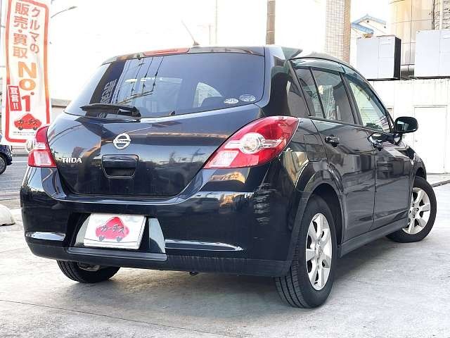 NISSAN TIIDA 2009