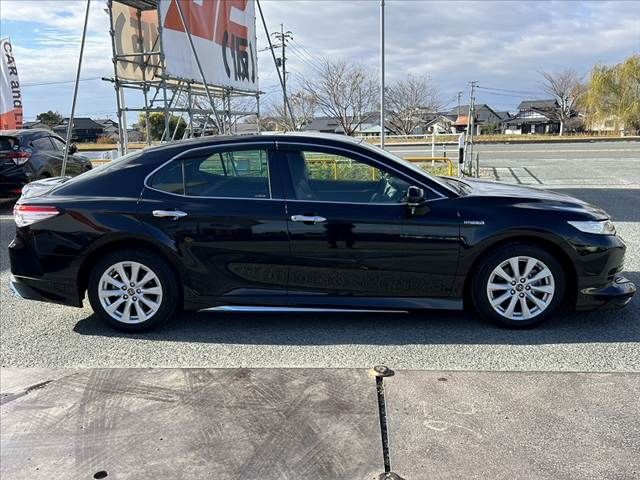 TOYOTA CAMRY HYBRID 2017