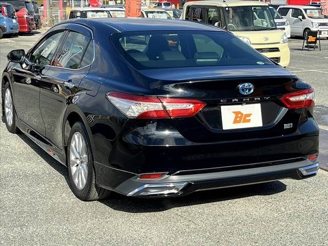 TOYOTA CAMRY HYBRID 2017