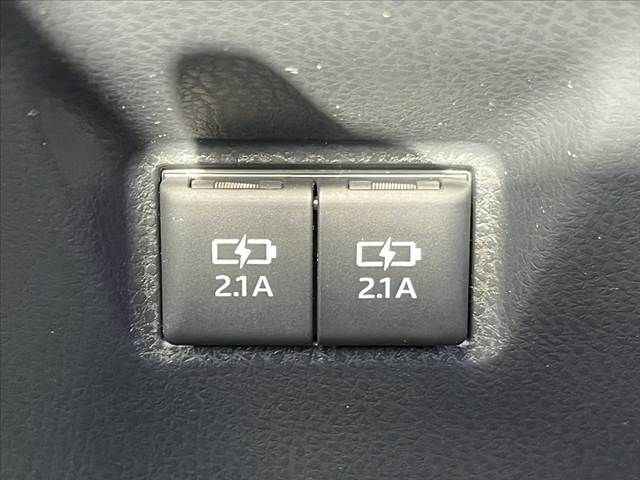 TOYOTA CAMRY HYBRID 2017