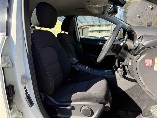 MERCEDES BENZ MERCEDES BENZ B class 2012