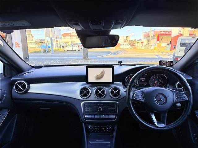 MERCEDES BENZ MERCEDES BENZ GLA class 2019