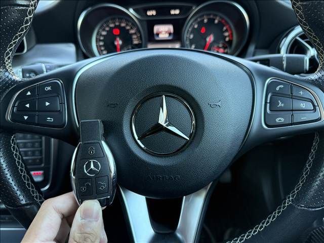 MERCEDES BENZ MERCEDES BENZ GLA class 2019