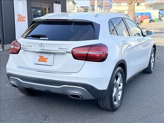 MERCEDES BENZ MERCEDES BENZ GLA class 2019