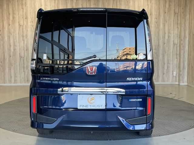 HONDA STEPWAGON SPADA HYBRID 2017