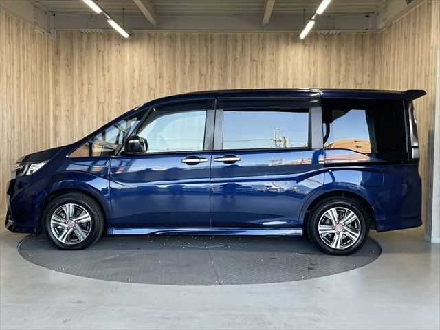 HONDA STEPWAGON SPADA HYBRID 2017