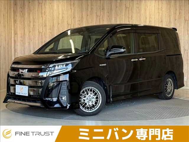 TOYOTA NOAH HYBRID 2018