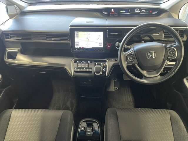 HONDA STEPWAGON SPADA HYBRID 2017