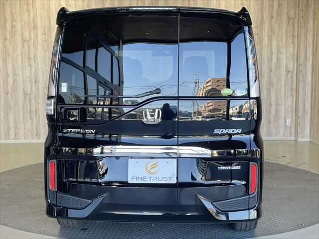 HONDA STEPWAGON SPADA HYBRID 2017