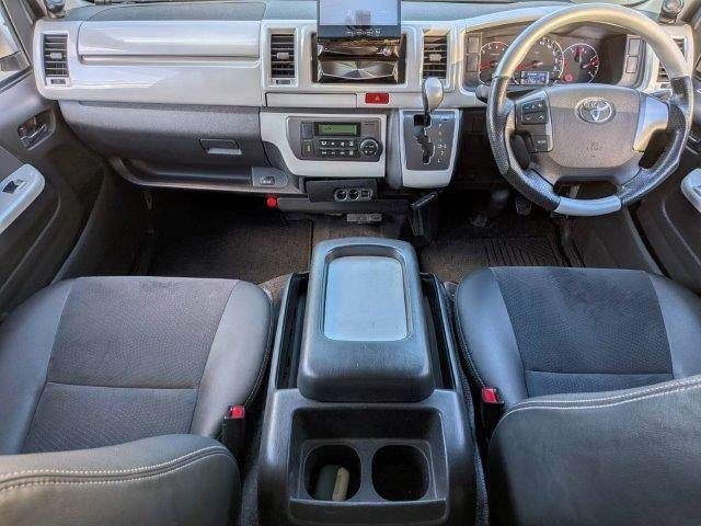 TOYOTA HIACE van 4WD 2016