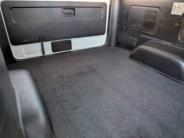 TOYOTA HIACE van 4WD 2016