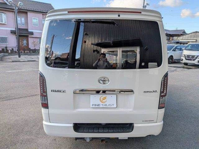 TOYOTA HIACE van 4WD 2016