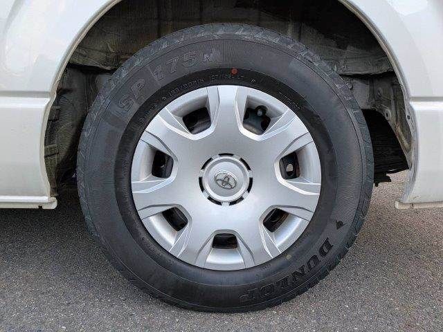 TOYOTA HIACE van 4WD 2016