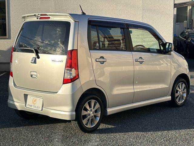 SUZUKI WAGON R 2011