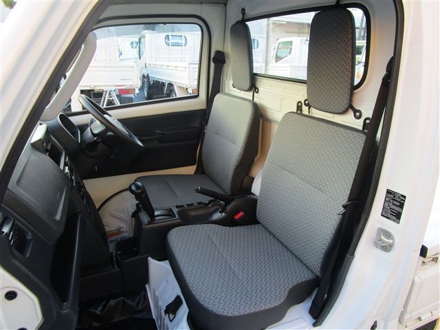 NISSAN NT100 CLIPPER 2019