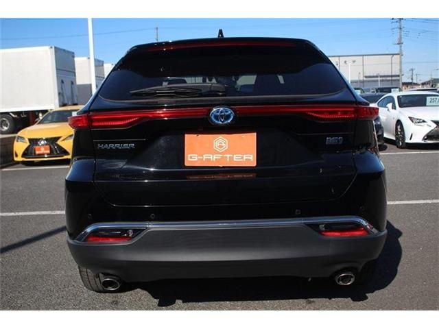 TOYOTA HARRIER HYBRID 2020