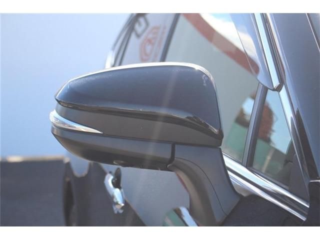 TOYOTA HARRIER HYBRID 2020