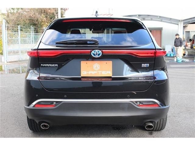 TOYOTA HARRIER HYBRID 2021