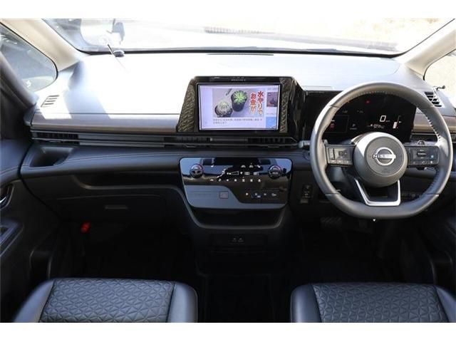 NISSAN SERENA  WG 4WD 2023