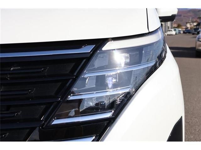 NISSAN SERENA  WG 4WD 2023