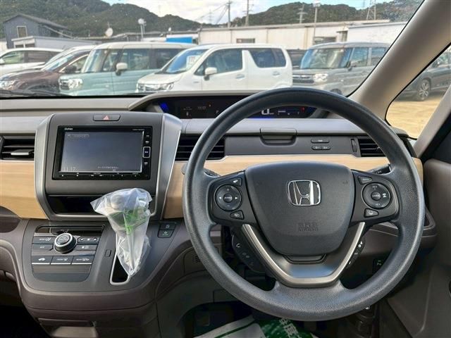 HONDA FREED 2018