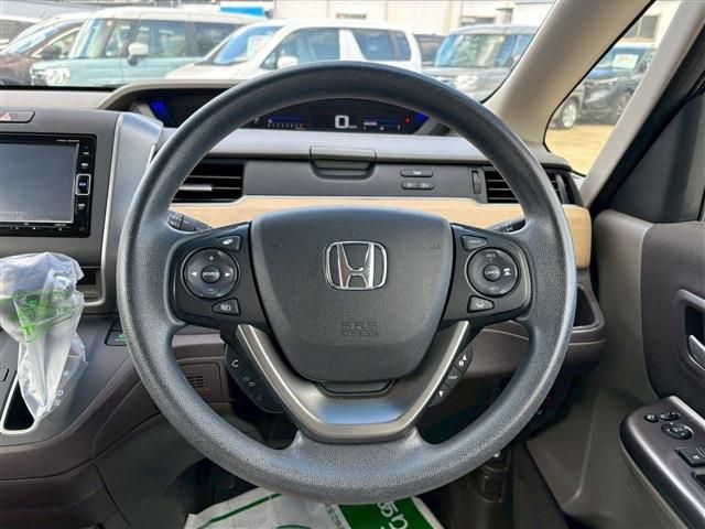HONDA FREED 2018