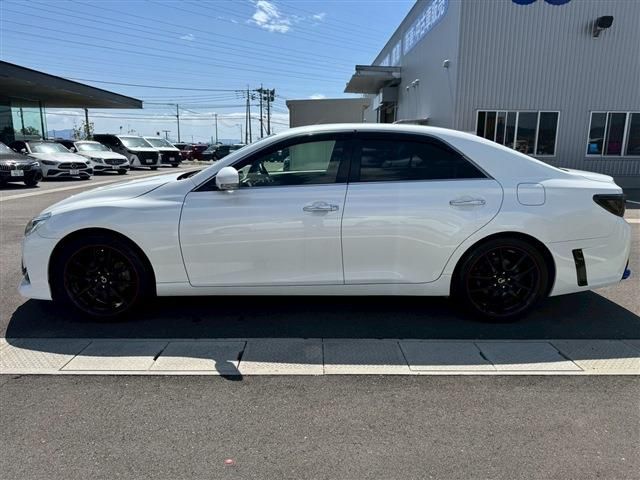 TOYOTA MARK X 2015