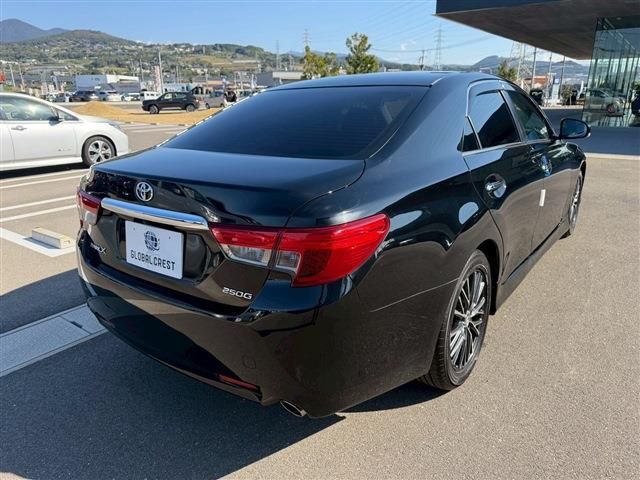 TOYOTA MARK X 2016
