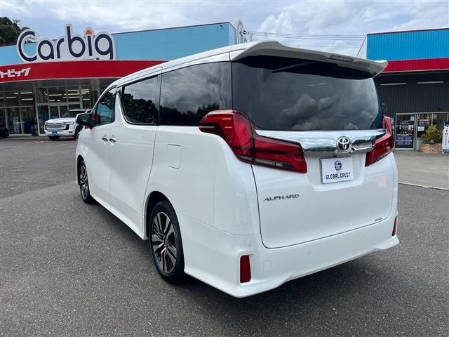 TOYOTA ALPHARD 2022