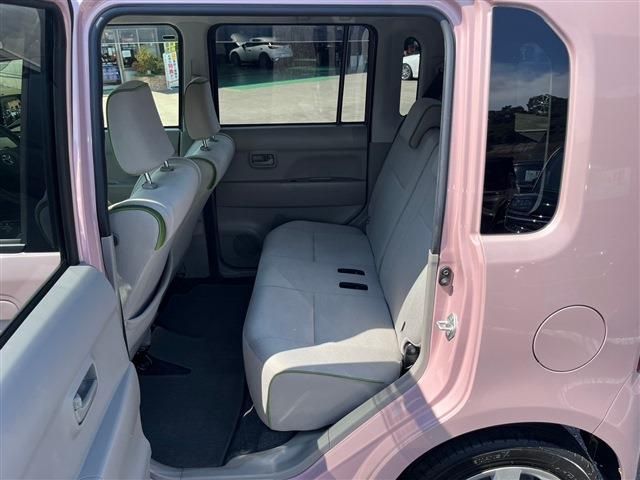 TOYOTA PIXIS SPACE 2016