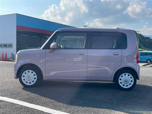 TOYOTA PIXIS SPACE 2016