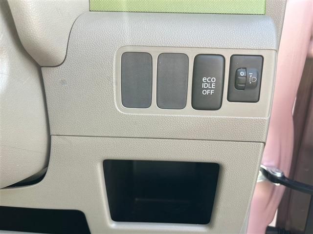 TOYOTA PIXIS SPACE 2016