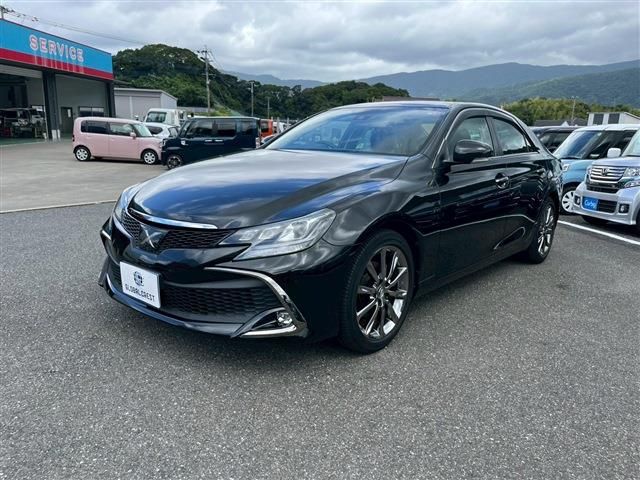 TOYOTA MARK X 2018
