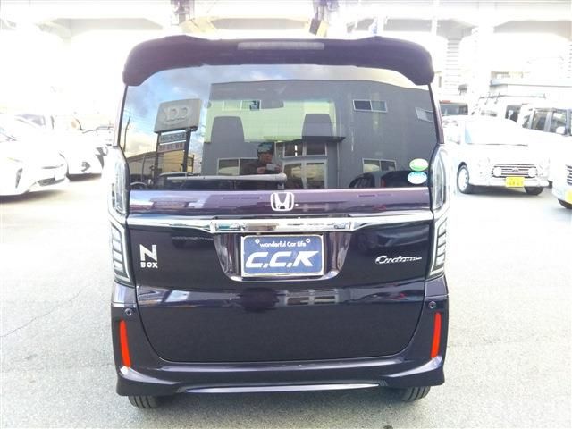 HONDA N BOX CUSTOM 2017