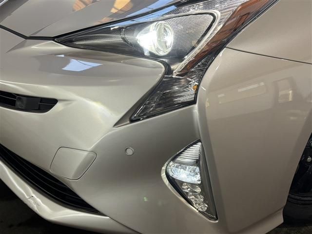 TOYOTA PRIUS 4WD 2016