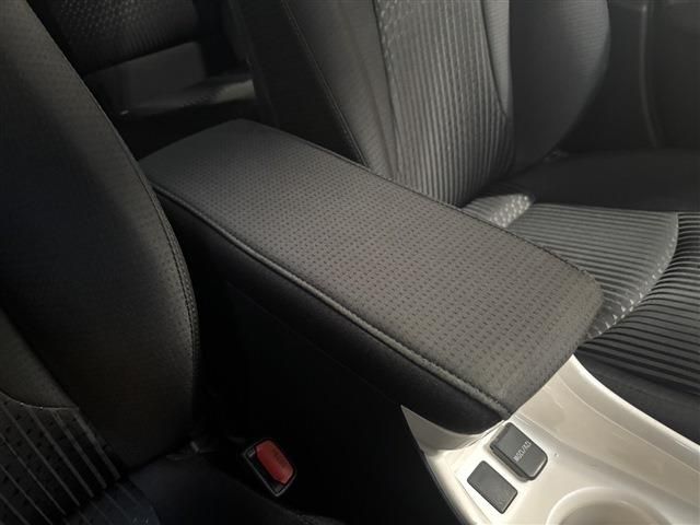 TOYOTA PRIUS 4WD 2016