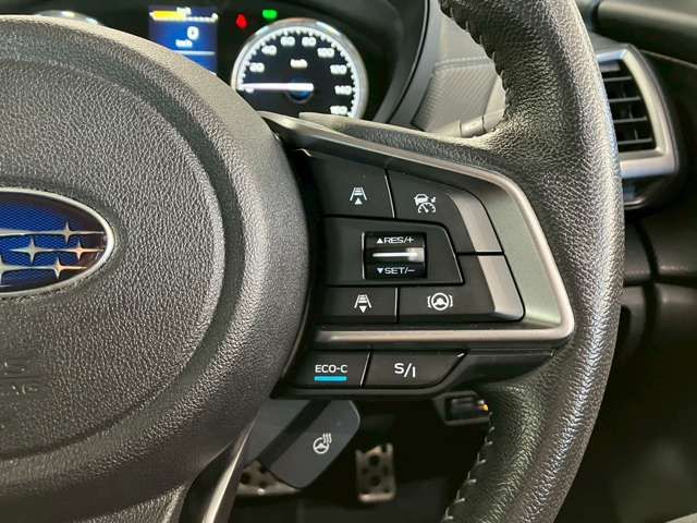 SUBARU FORESTER 2018