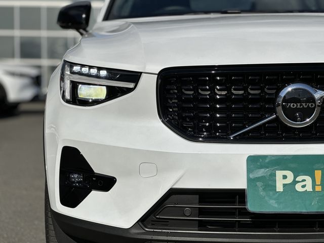 VOLVO VOLVO XC40 2025