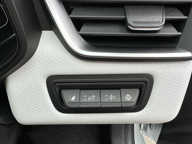 RENAULT RENAULT LUTECIA 2024