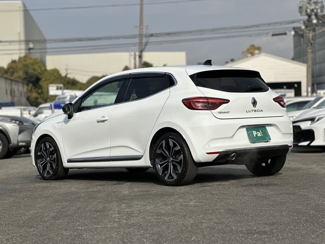 RENAULT RENAULT LUTECIA 2024