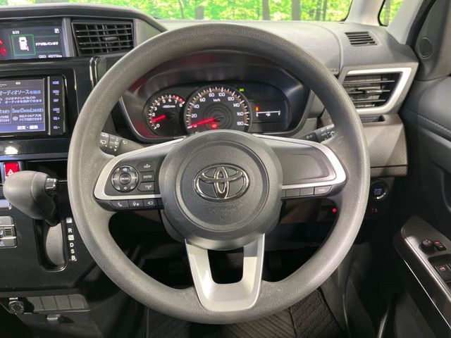 TOYOTA ROOMY 2021