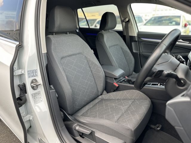 VOLKSWAGEN VOLKSWAGEN GOLF VARIANT 2024