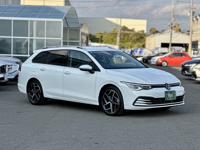 VOLKSWAGEN VOLKSWAGEN GOLF VARIANT 2024