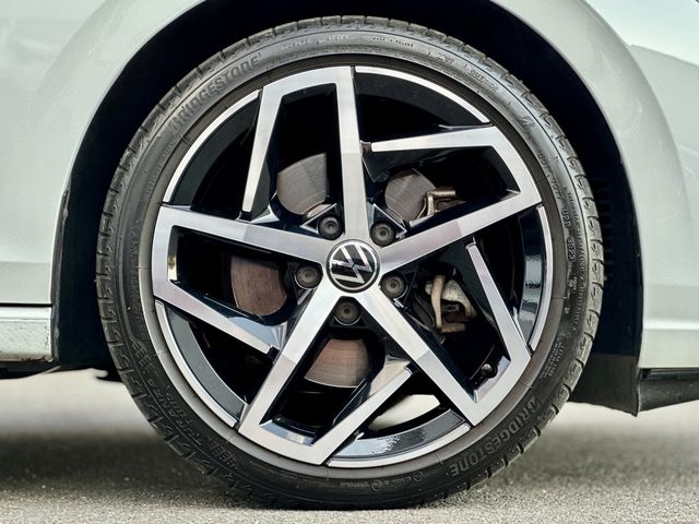 VOLKSWAGEN VOLKSWAGEN GOLF VARIANT 2024