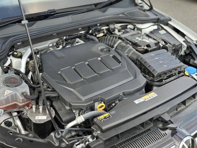 VOLKSWAGEN VOLKSWAGEN GOLF VARIANT 2024